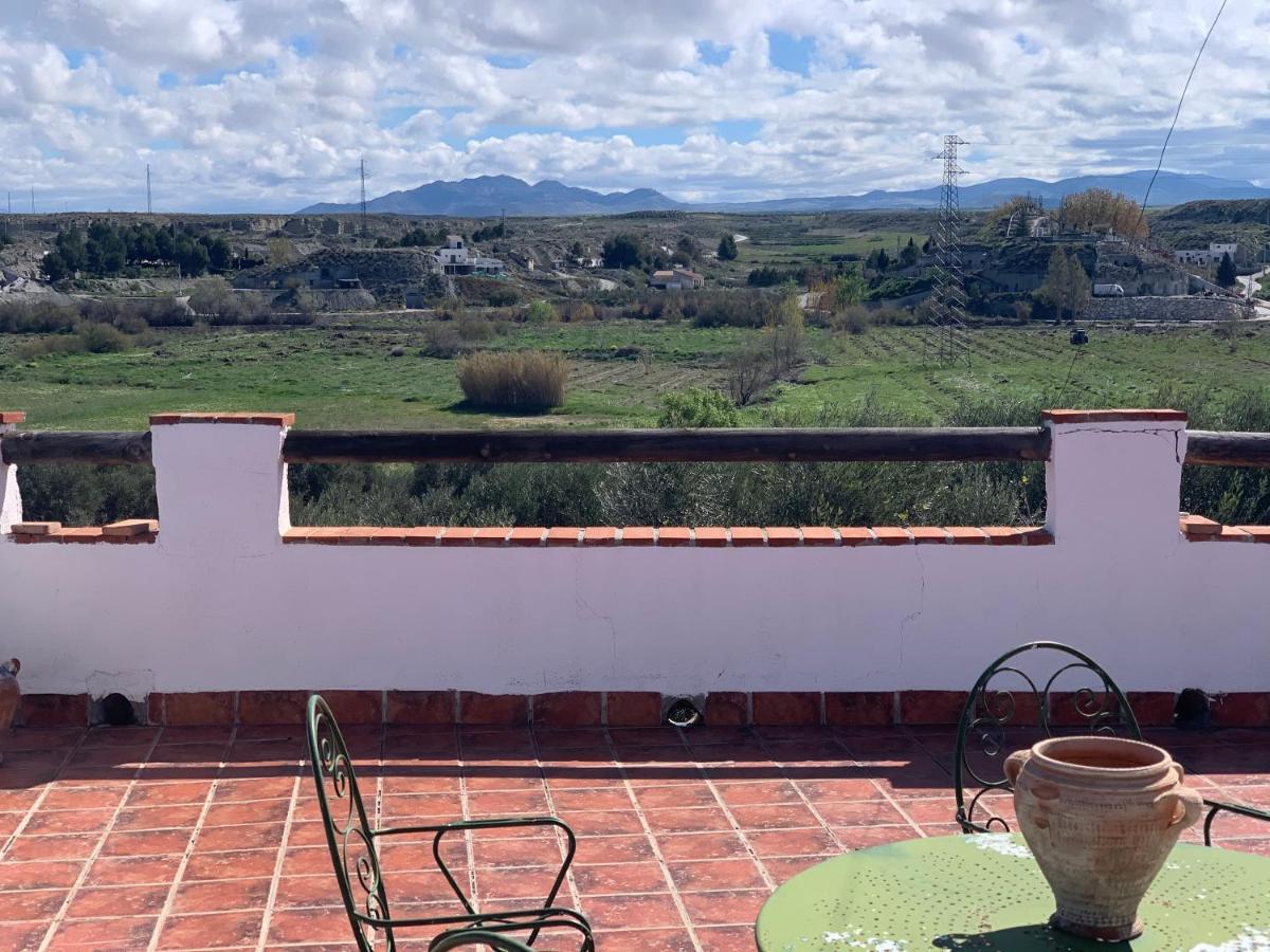Cortijo Bustamante Pension Baza Buitenkant foto