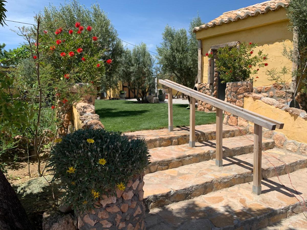 Cortijo Bustamante Pension Baza Buitenkant foto
