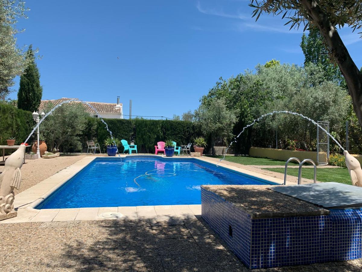 Cortijo Bustamante Pension Baza Buitenkant foto