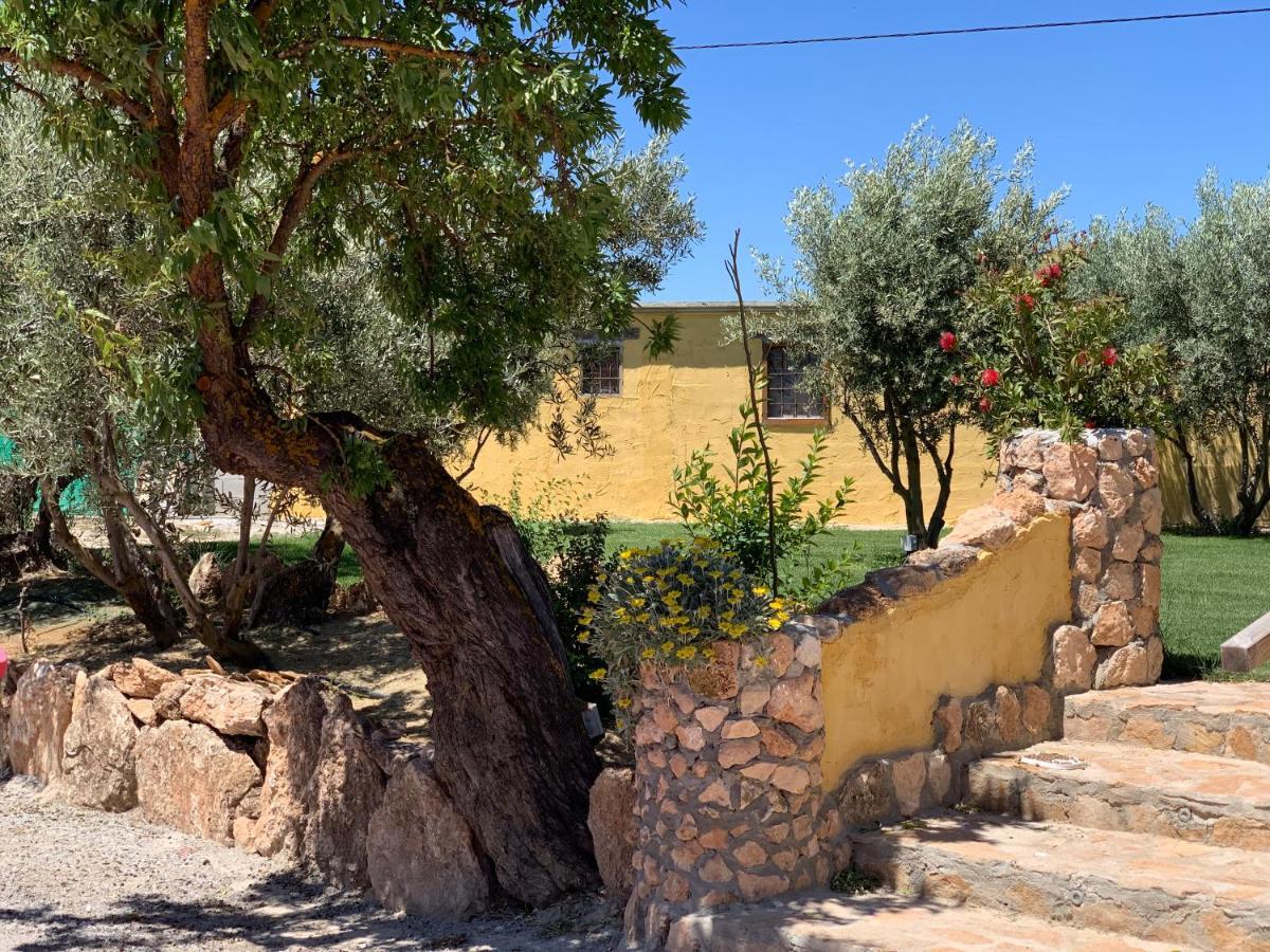 Cortijo Bustamante Pension Baza Buitenkant foto